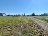 Prodej komerčního pozemku 4034 m²